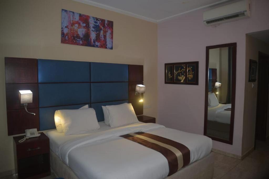 De Santos Hotel Agege Ngoại thất bức ảnh