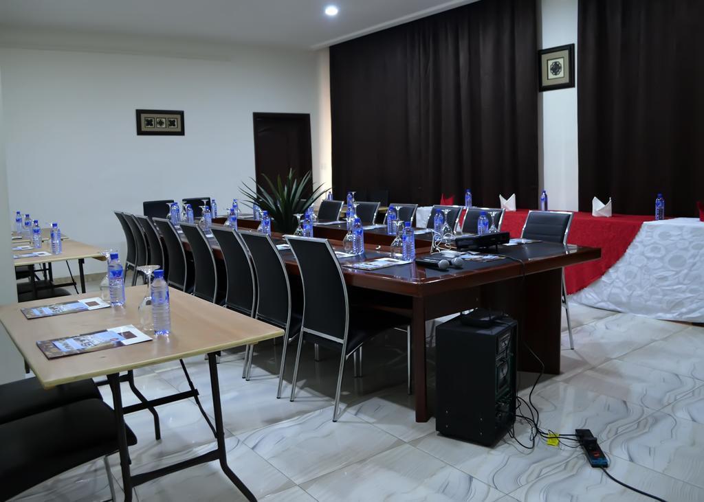 De Santos Hotel Agege Ngoại thất bức ảnh
