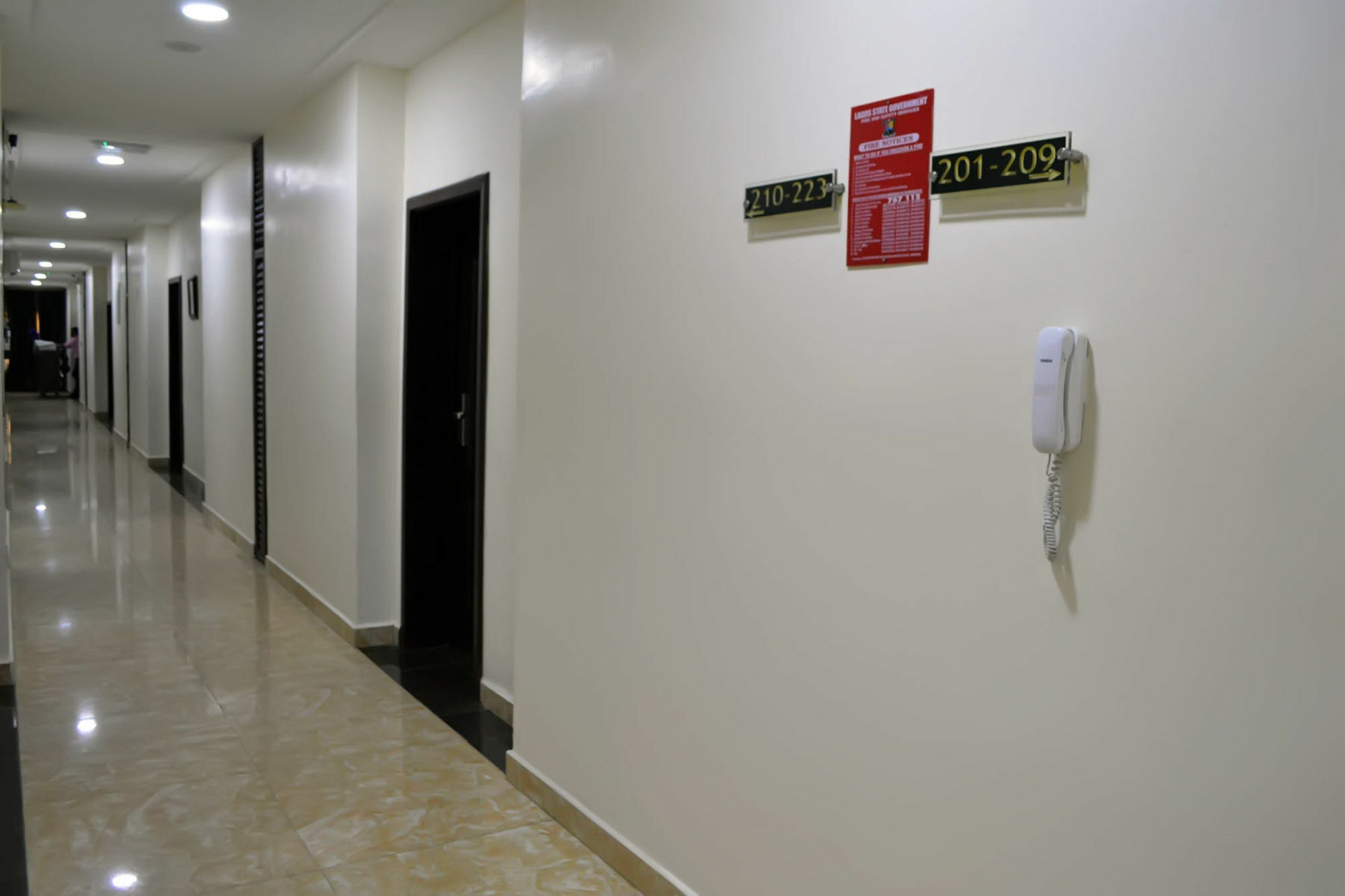 De Santos Hotel Agege Ngoại thất bức ảnh