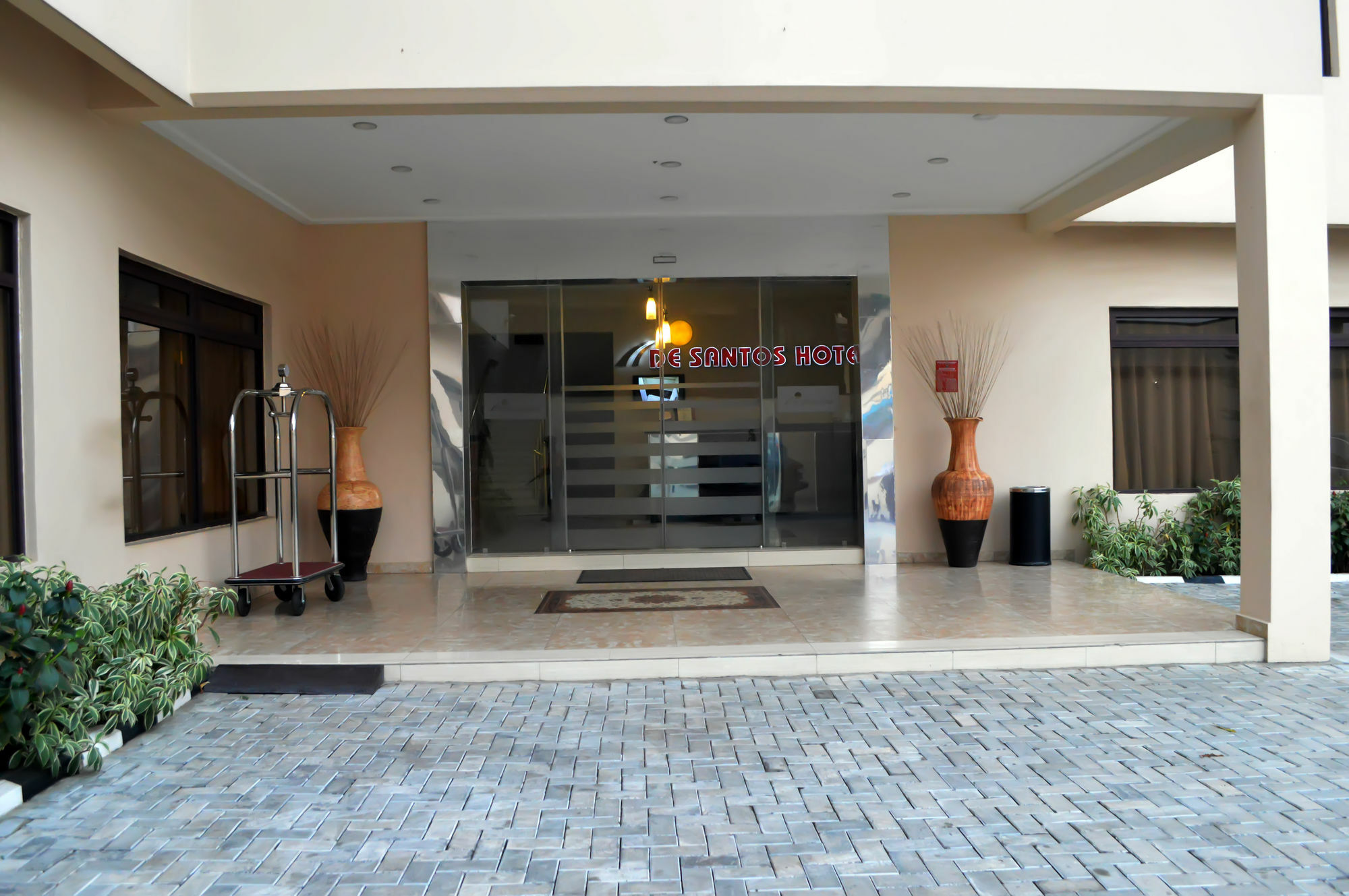 De Santos Hotel Agege Ngoại thất bức ảnh